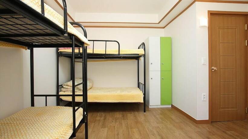Imagen de la habitación del Hostel Bee House. Foto 27