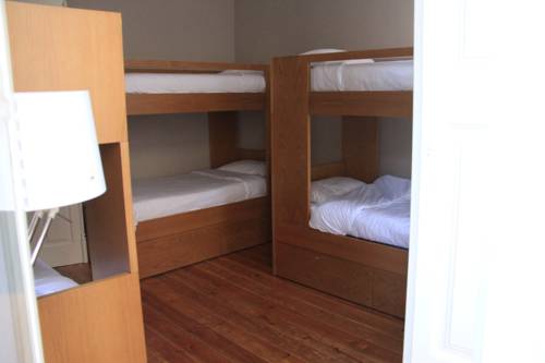 Imagen de la habitación del Hostel Being Porto. Foto 4