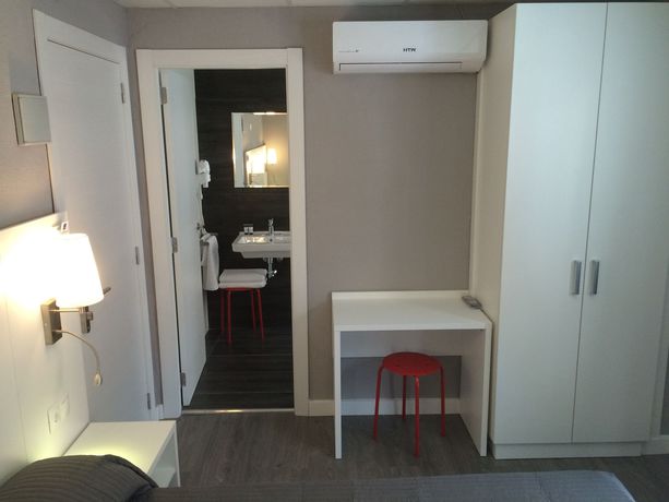 Imagen de la habitación del Hostel Benidorm Blue Beach. Foto 6