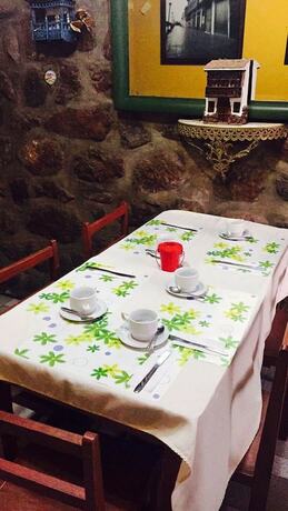 Imagen del bar/restaurante del Hostel Blacky - Adults Only. Foto 9