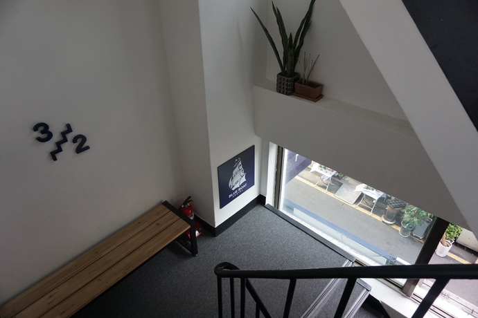 Imagen de los interiores del Hostel Blue Boat Myeongdong. Foto 14