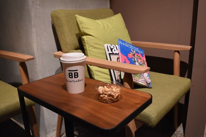 Imagen del bar/restaurante del Hostel Book Tea Bed Ginza -. Foto 14