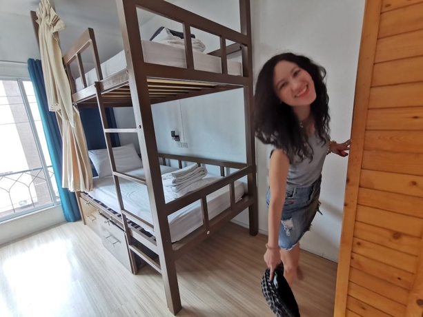 Imagen de los interiores del Hostel Bunk Boutique Chiangmai. Foto 12