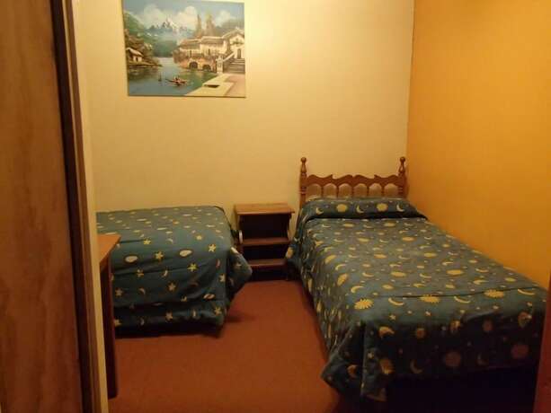 Imagen de la habitación del Hostel Caceres. Foto 22