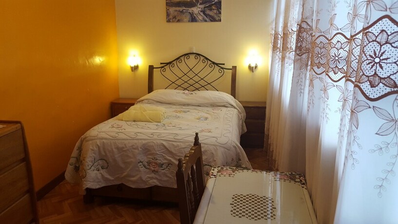 Imagen de la habitación del Hostel Caceres. Foto 25