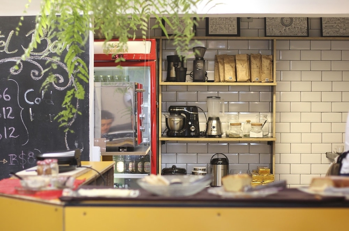 Imagen de los interiores del Hostel Caf&eacute;. Foto 11