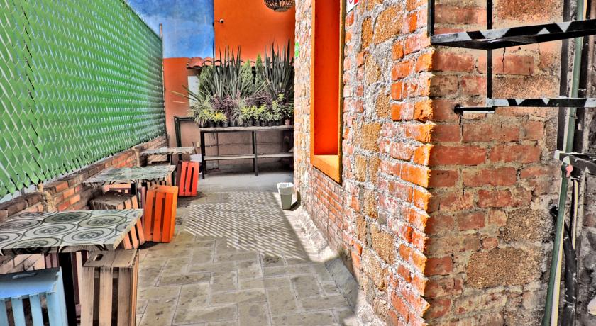Imagen de los exteriores del Hostel Capsule Mexico City. Foto 6