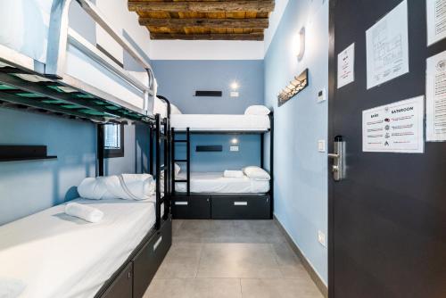 Imagen de la habitación del Hostel Carlota Braun. Foto 16