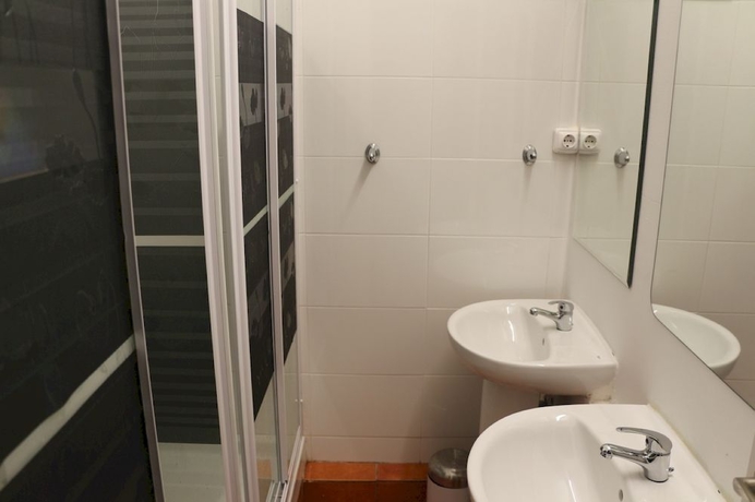 Imagen de la habitación del Hostel Casa Barcelo. Foto 6