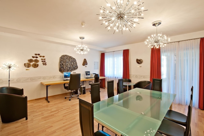 Imagen de los interiores del Hostel Casa Franco, St Moritz . Foto 19
