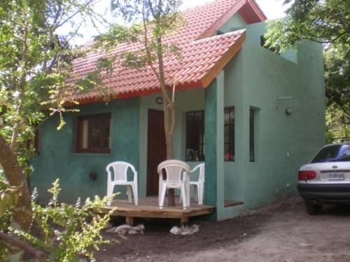 Imagen general del Hostel Casa Grande y los Bungalows de Parque Ubaja. Foto 4