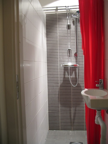 Imagen de la habitación del Hostel Castanea Old Town. Foto 11