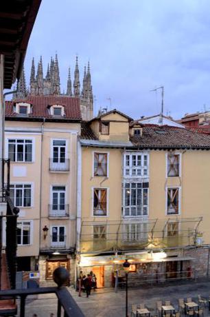Imagen general del Hostel Catedral Burgos. Foto 6