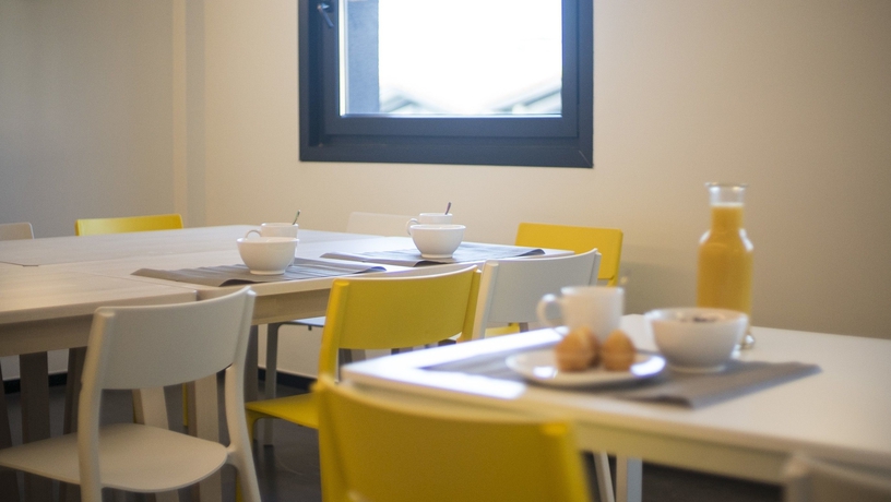 Imagen del bar/restaurante del Hostel Cats Hostel San Sebastian. Foto 2