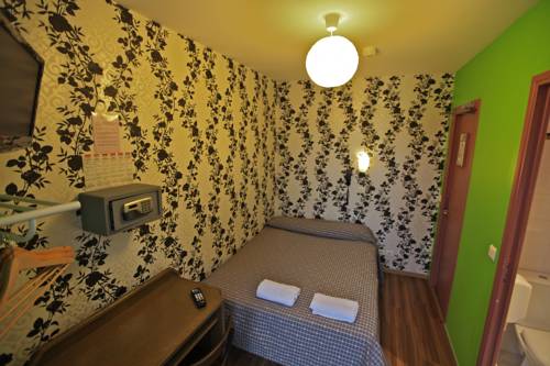 Imagen de la habitación del Hostel Caulaincourt Montmartre By Hiphophostels. Foto 14