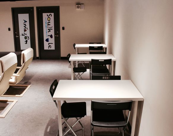 Imagen de los interiores del Hostel Cavemen Taipei Station Branch. Foto 14