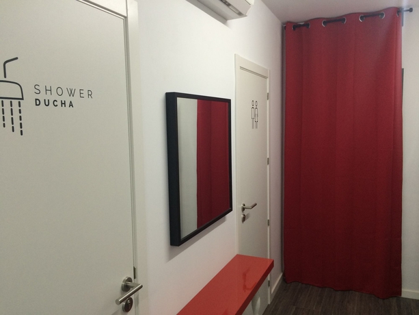 Imagen de la habitación del Hostel Chameleon, Alicante. Foto 12