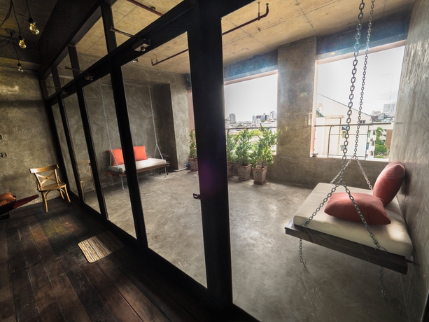 Imagen de los exteriores del Hostel Chao, Bangkok. Foto 8