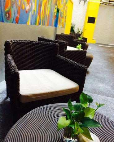 Imagen de los interiores del Hostel Chic, Bangkok. Foto 13