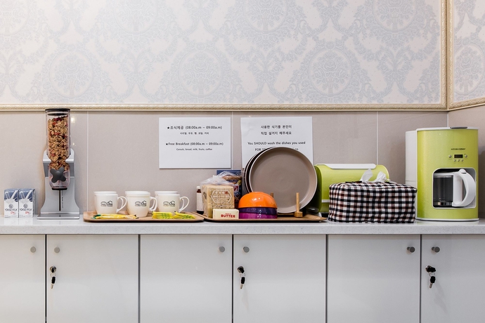 Imagen del bar/restaurante del Hostel Chloe. Foto 4