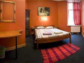 Imagen de la habitación del Hostel Cinnamon Sally Backpackers. Foto 3