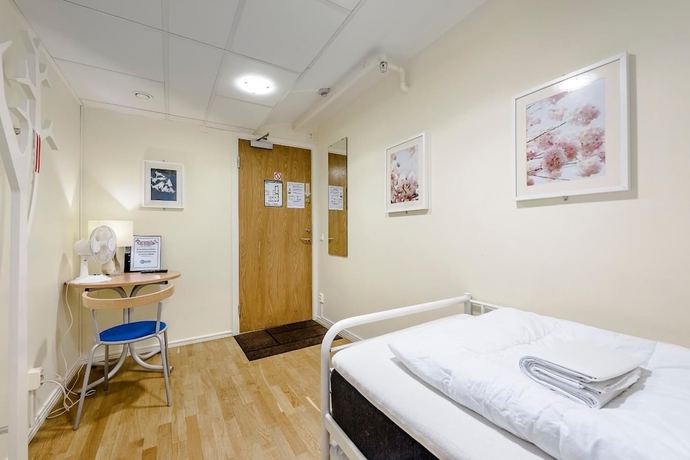 Imagen de la habitación del Hostel City, Estocolmo. Foto 12