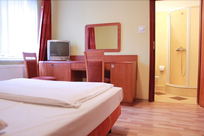 Imagen de la habitación del Hostel City, SZCZECIN. Foto 2