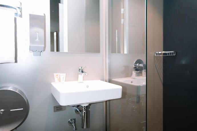 Imagen de la habitación del Hostel Clinknoord -. Foto 8