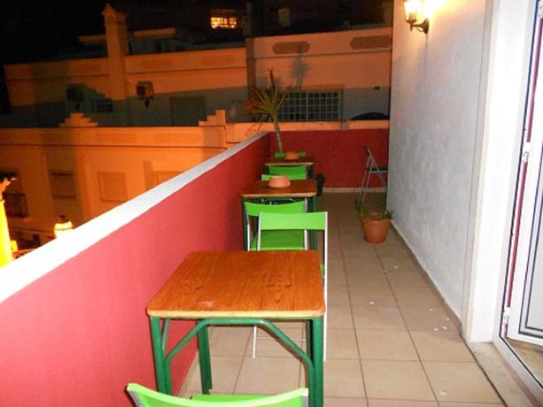 Imagen de los exteriores del Hostel Cloud 9, Lagos. Foto 4
