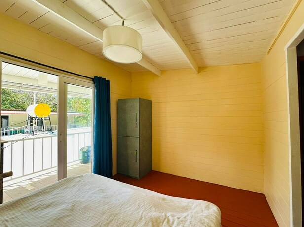 Imagen de la habitación del Hostel Coco, Savantwada. Foto 22