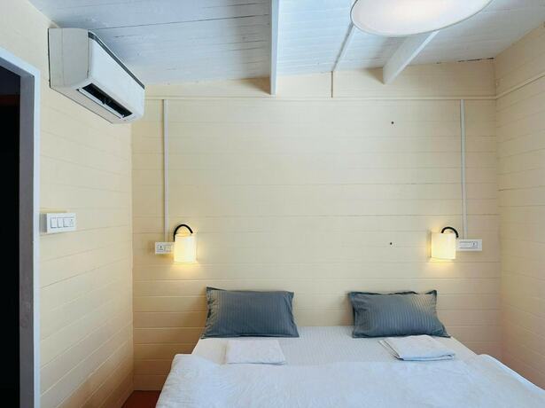 Imagen de la habitación del Hostel Coco, Savantwada. Foto 29