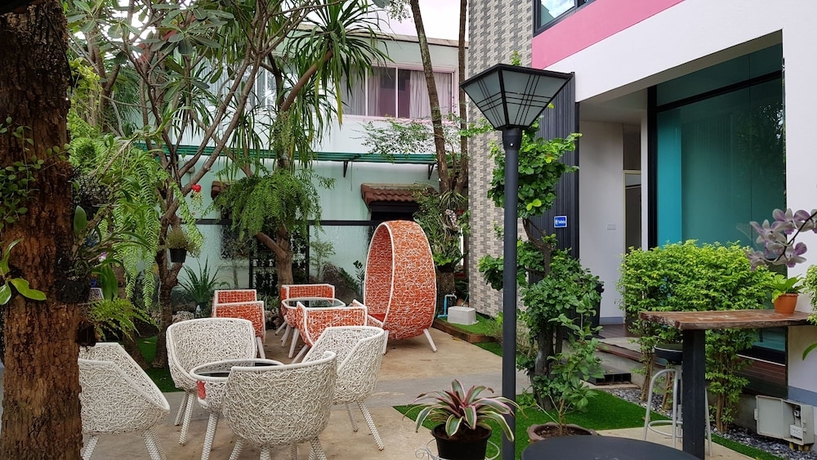 Imagen de los exteriores del Hostel Coffee Station. Foto 16