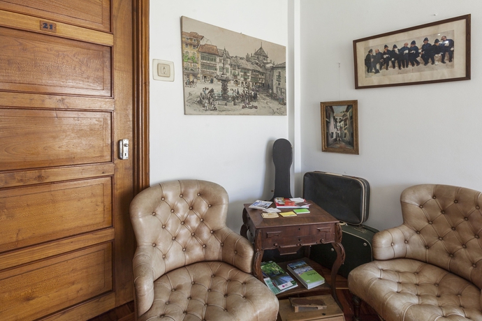 Imagen de los interiores del Hostel Collector's. Foto 18