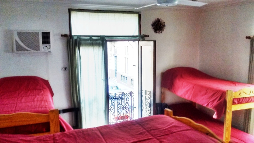 Imagen de la habitación del Hostel Colonial, Buenos Aires. Foto 9