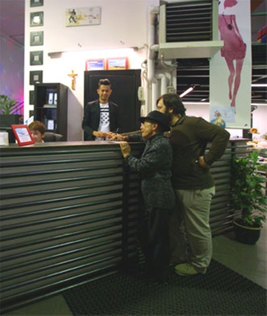 Imagen de los interiores del Hostel Colours. Foto 9