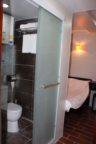 Imagen de la habitación del Hostel Comfort Guest House -. Foto 9