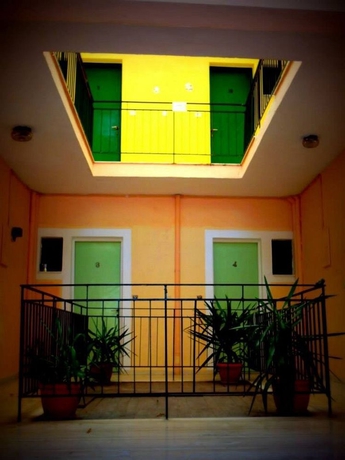 Imagen de los interiores del Hostel Comfy Studios, Kato Agios Markos. Foto 11