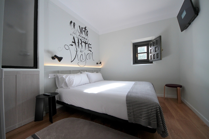 Imagen de la habitación del Hostel Complutum. Foto 8