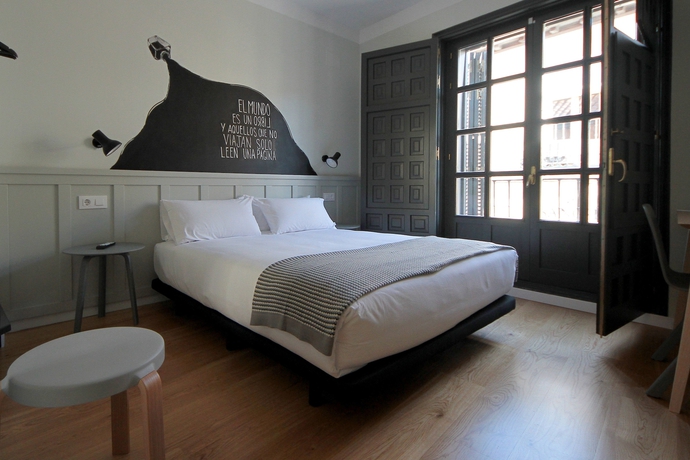 Imagen de la habitación del Hostel Complutum. Foto 11