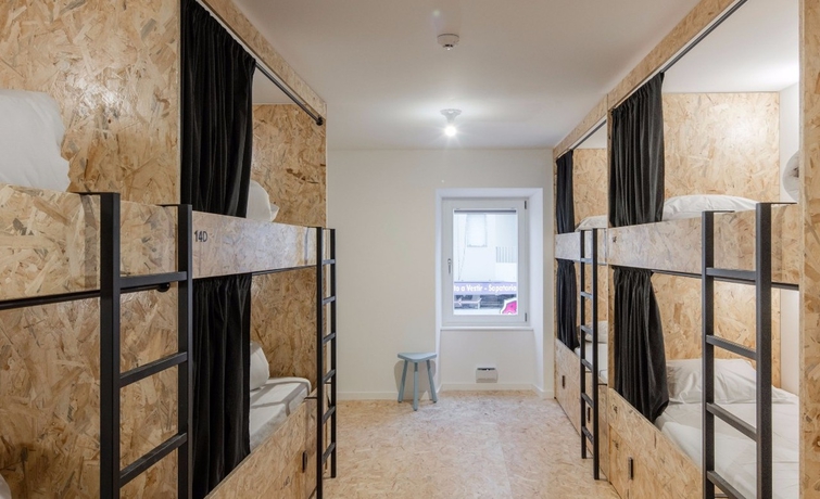 Imagen general del Hostel Conii and Suites Algarve. Foto 4