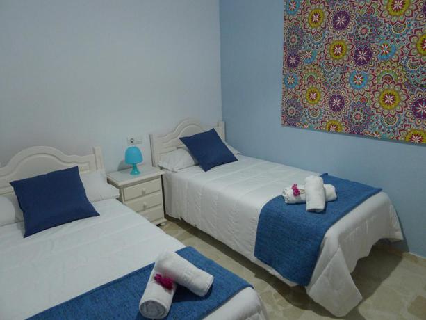 Imagen de la habitación del Hostel Conil. Foto 4