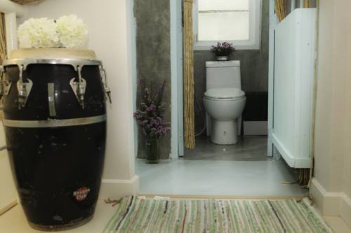 Imagen de la habitación del Hostel Coop, Bangkok. Foto 5