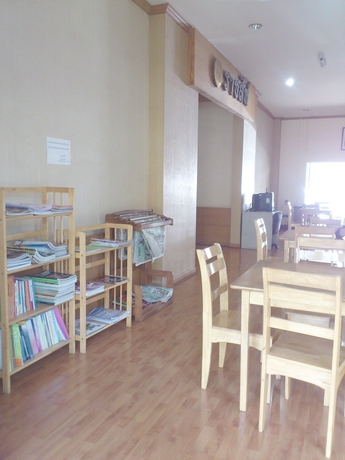 Imagen de los interiores del Hostel Coop Dopa. Foto 19