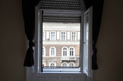 Imagen general del Hostel Corvin, Budapest. Foto 1