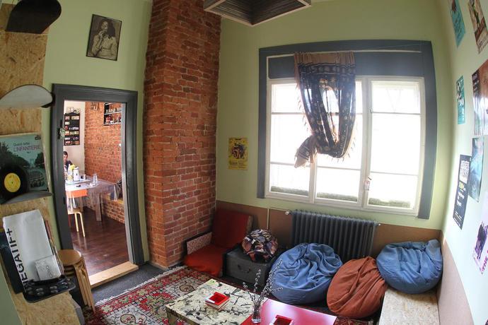 Imagen de los interiores del Hostel Costel. Foto 10