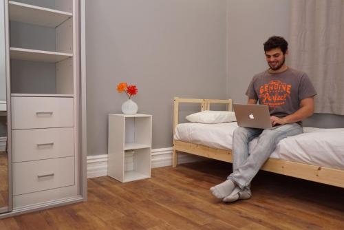 Imagen de la habitación del Hostel Cozzystay. Foto 7