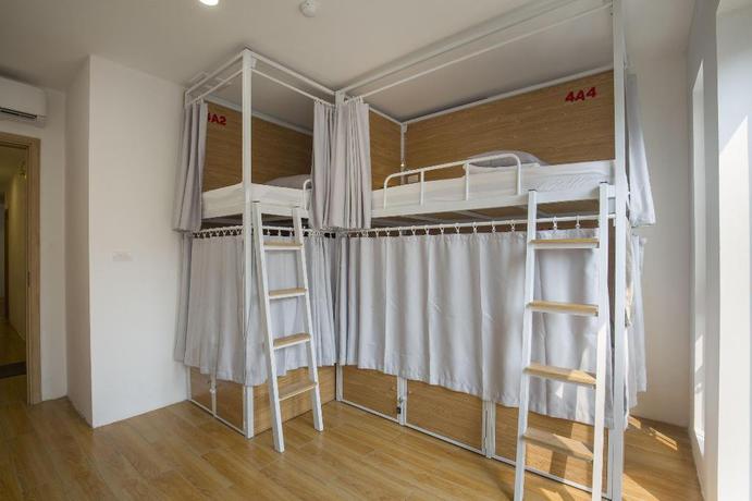 Imagen de la habitación del Hostel D'annam Hanoi. Foto 10