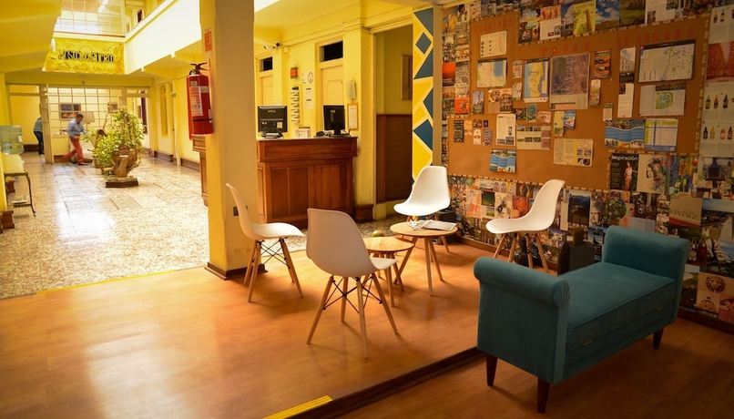 Imagen de los interiores del Hostel Del Puerto. Foto 18