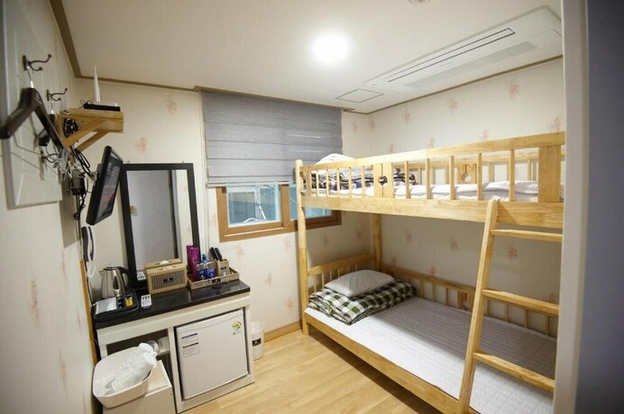 Imagen de la habitación del Hostel Dorcas Tourist. Foto 16