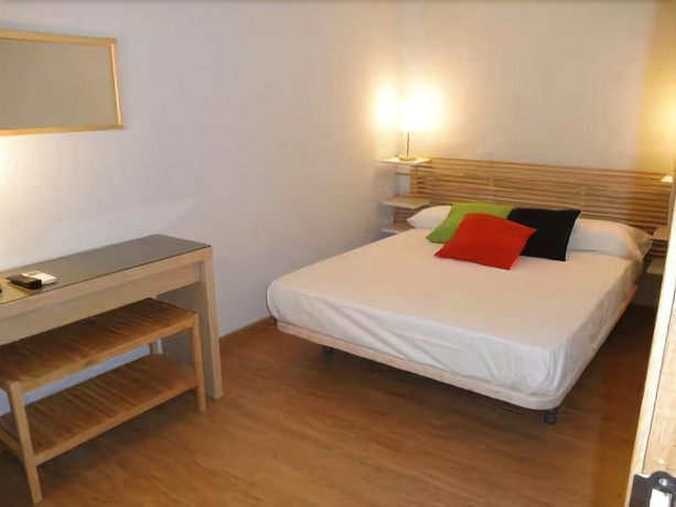 Imagen de la habitación del Hostel Dormavalència. Foto 3